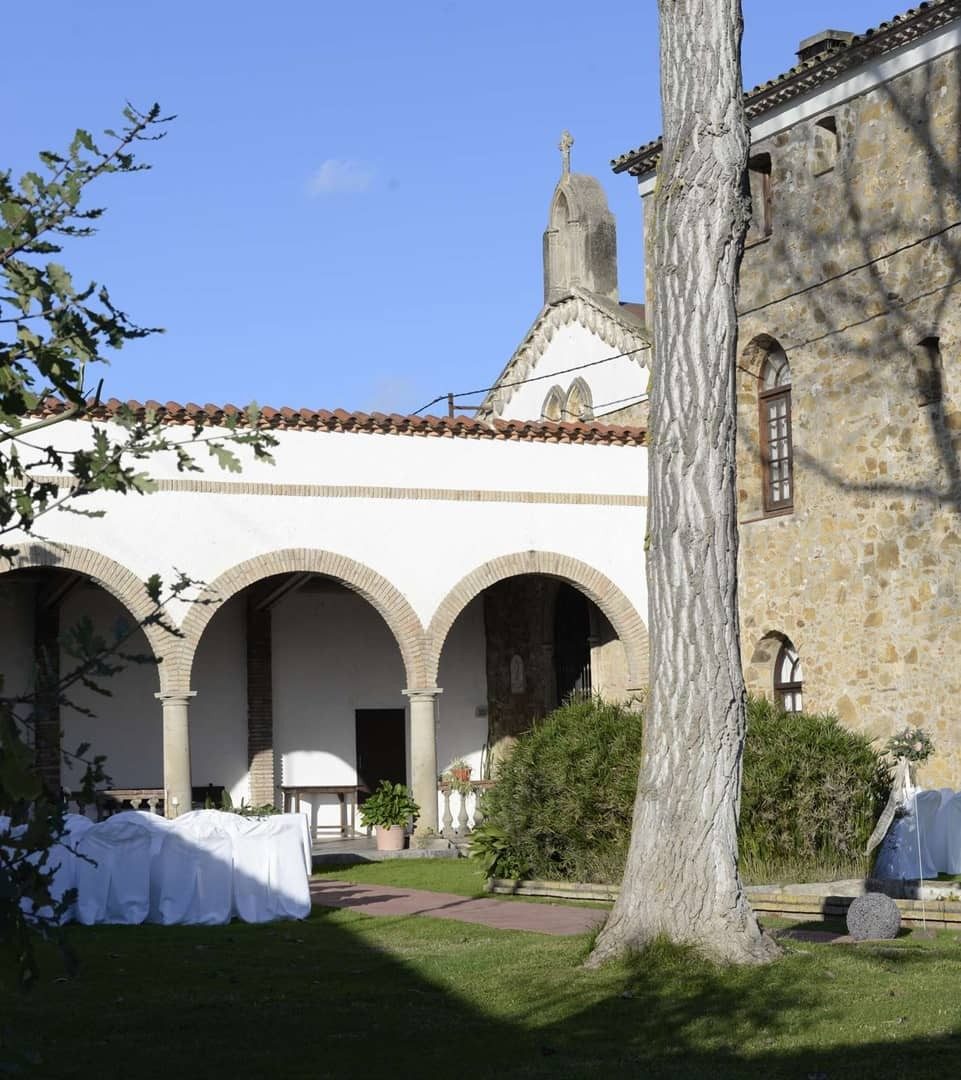 Porche de la Ermita