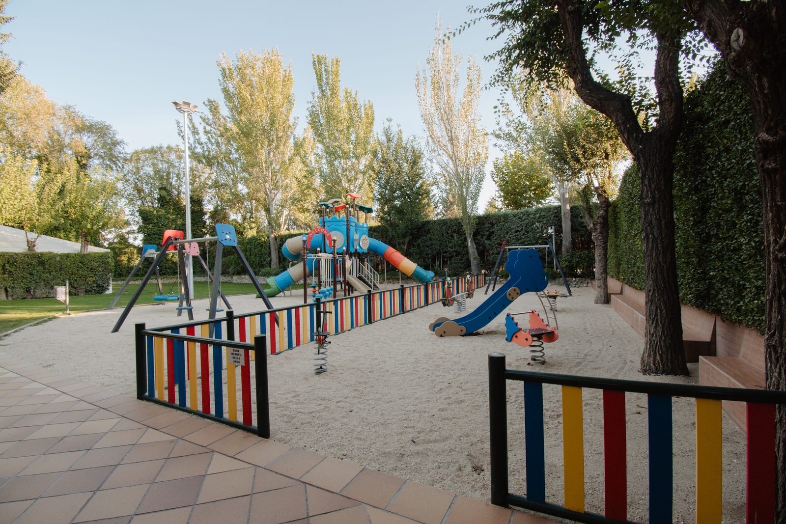 Parque infantil de la finca