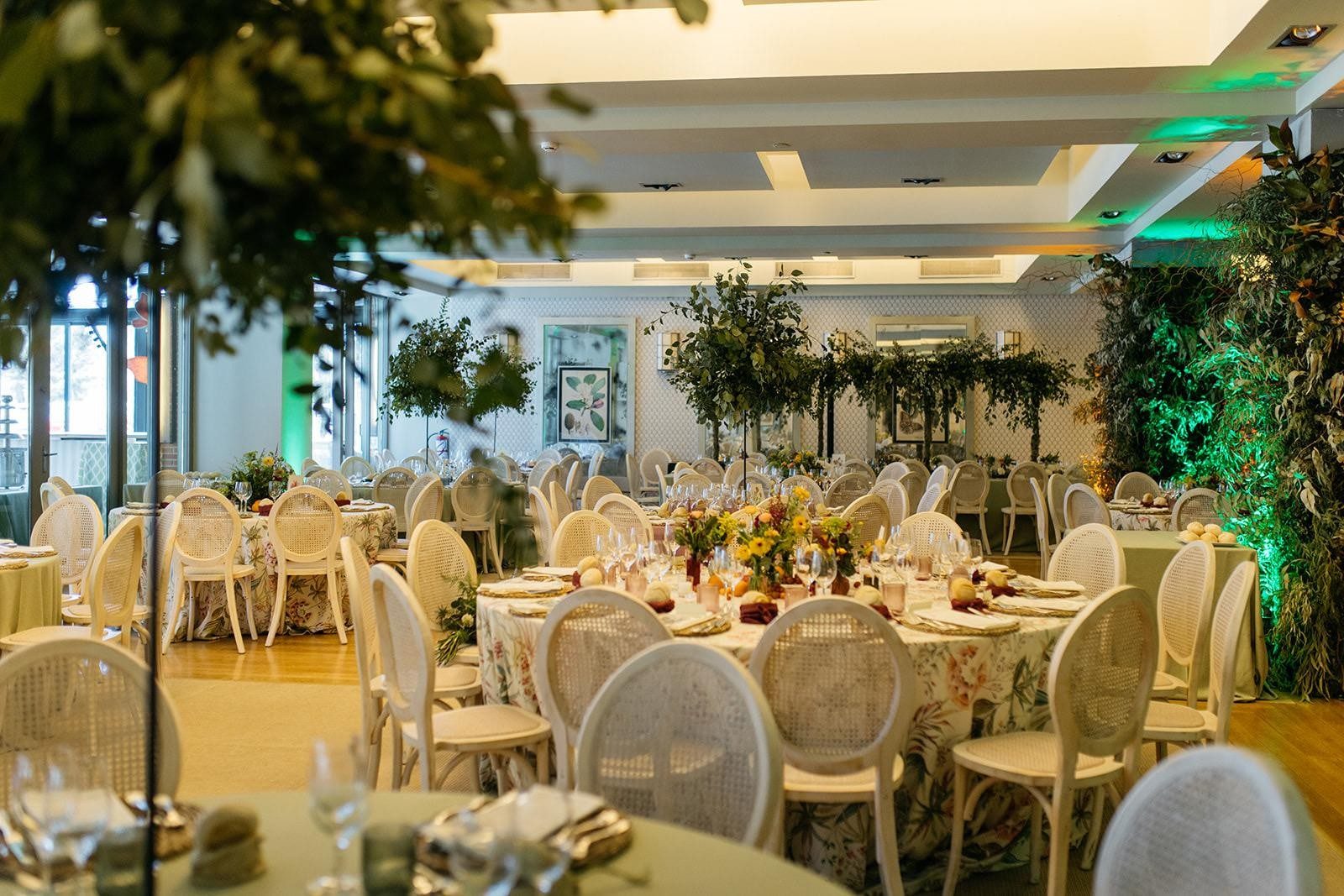 Salón Espejos