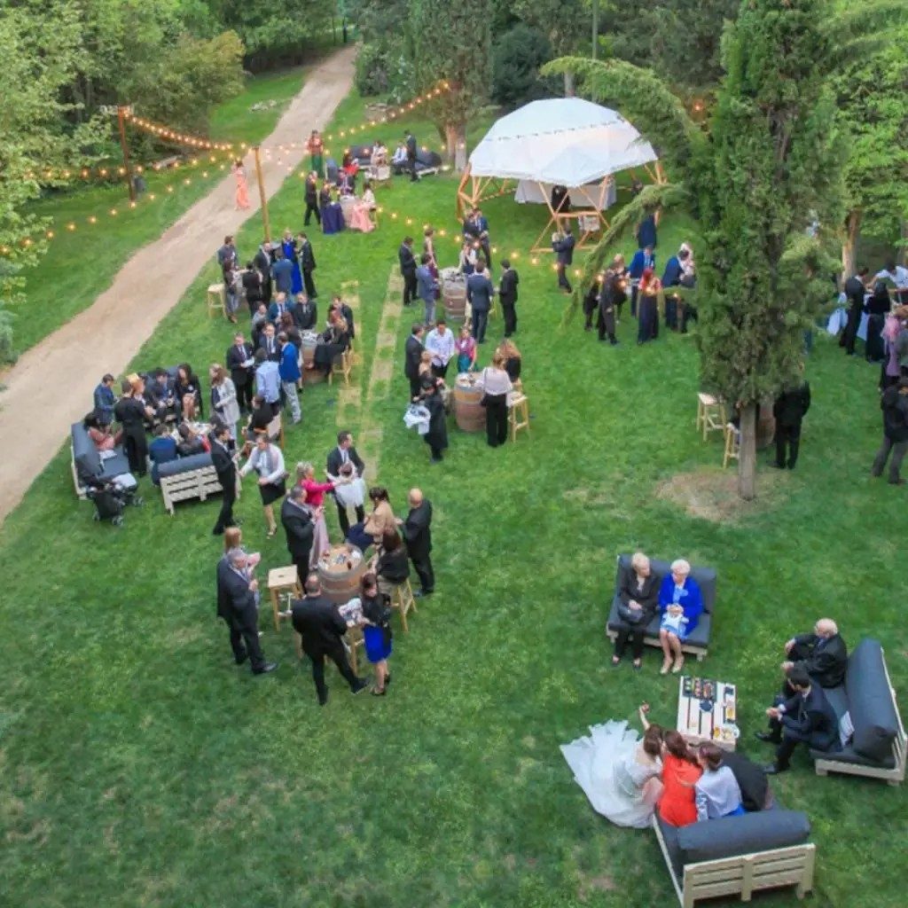 Boda en Món Sant Benet