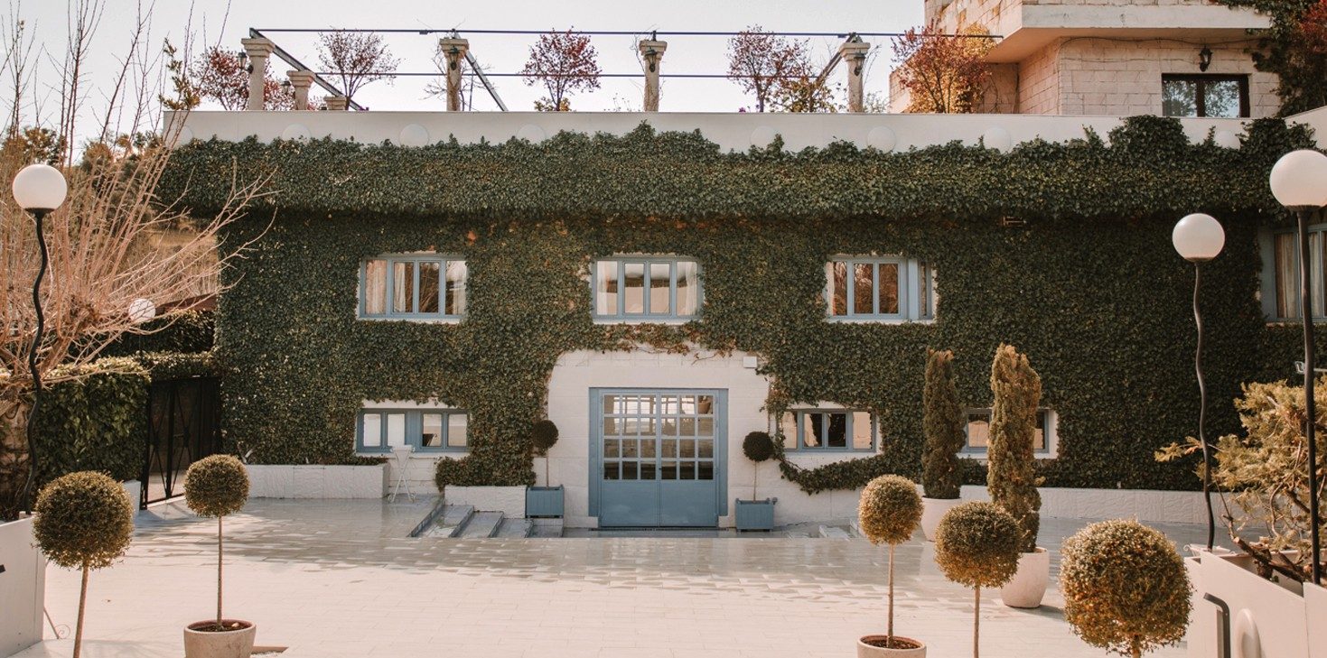 Finca y jardines